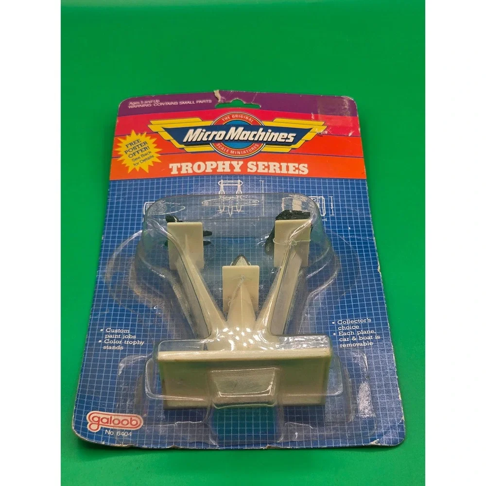 Micro Machines Trophy Series Galoob 6404 Plane Car Boat White Stand Blue Cars